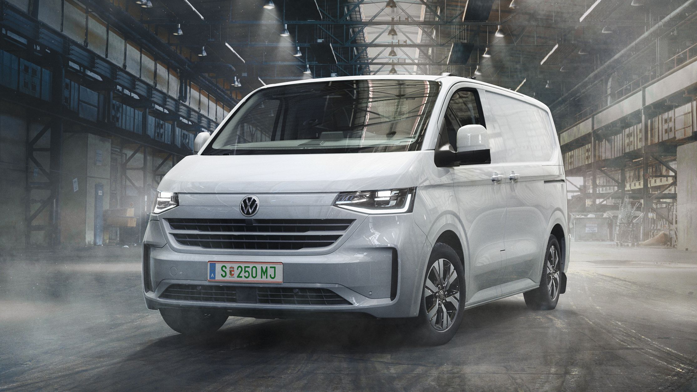 Der neue VW Transporter Kastenwagen in Halle