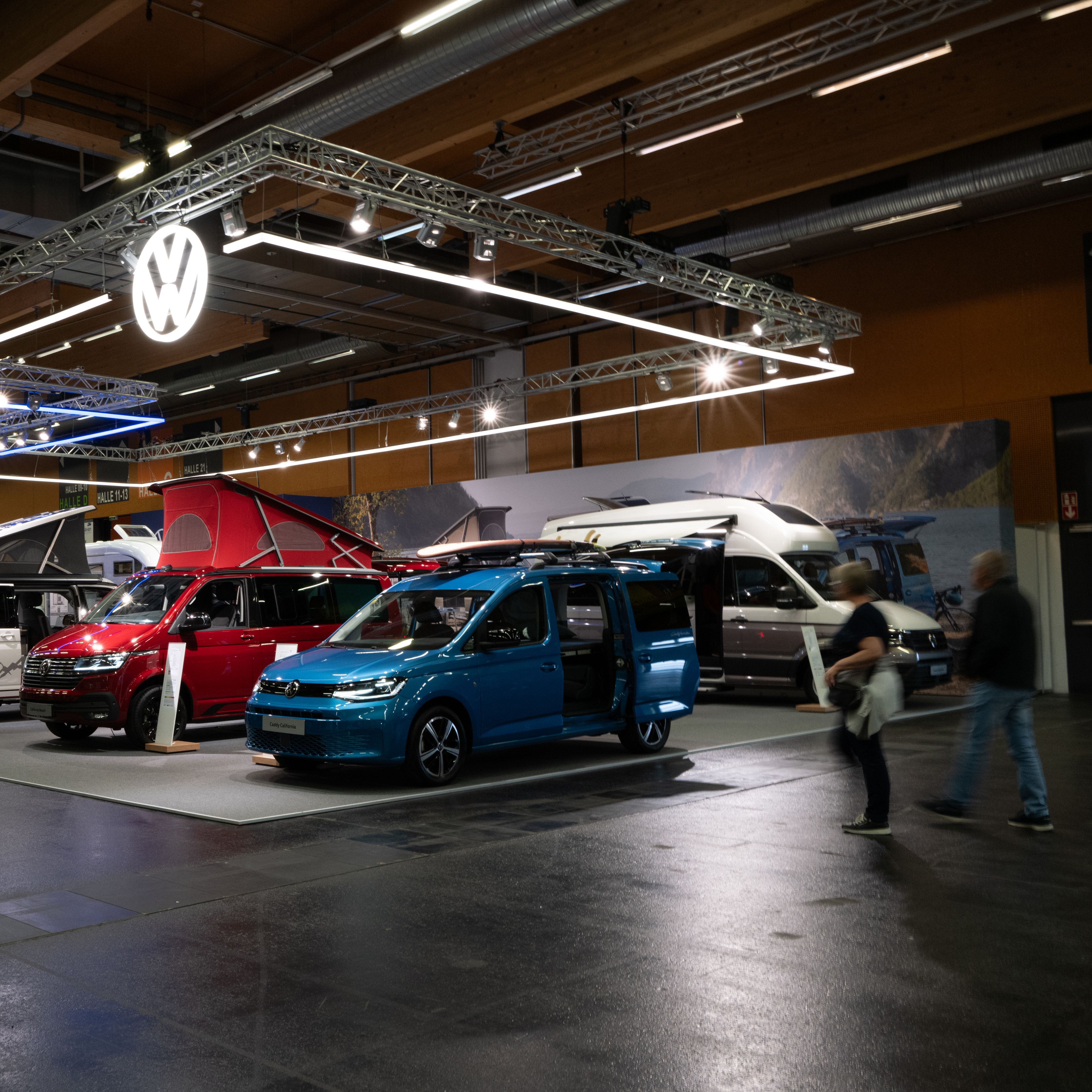 Messestand VW Nutzfahrzeuge Caravan Salon Wels 2023