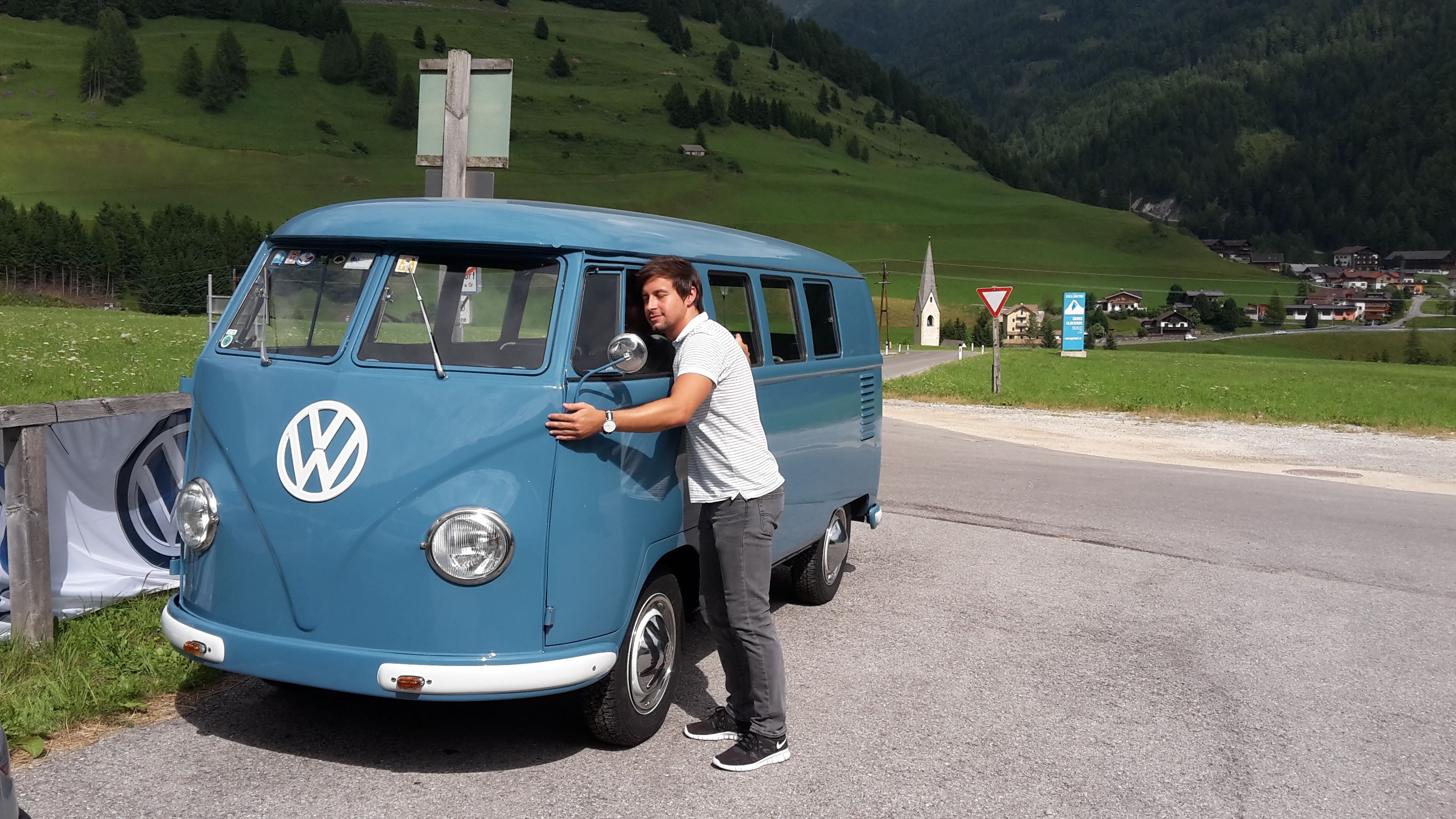 Flo loves the Bulli T1