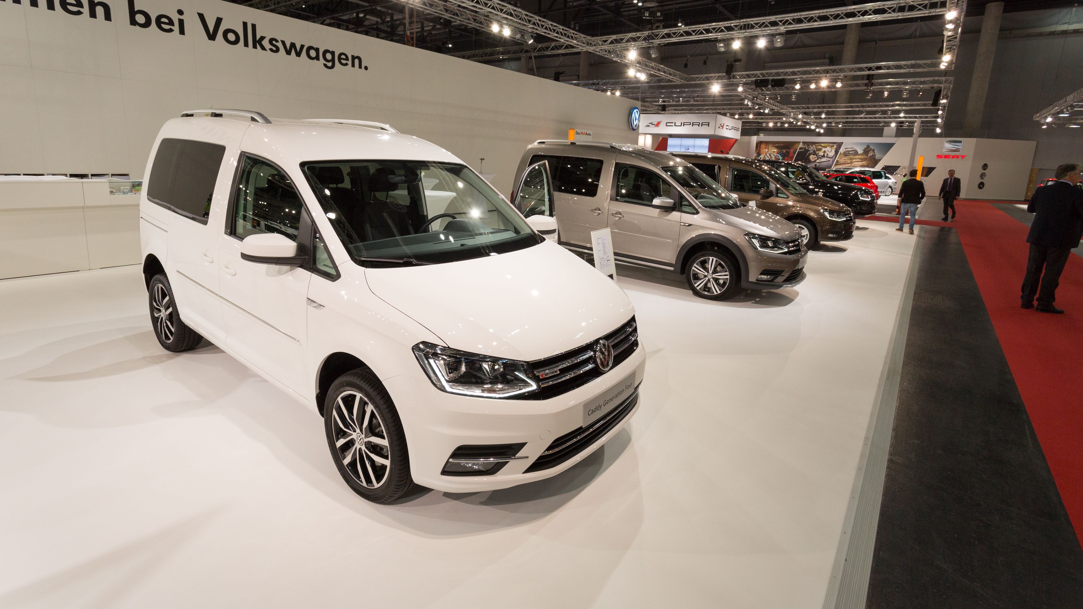 VW Caddy Generation four weiß