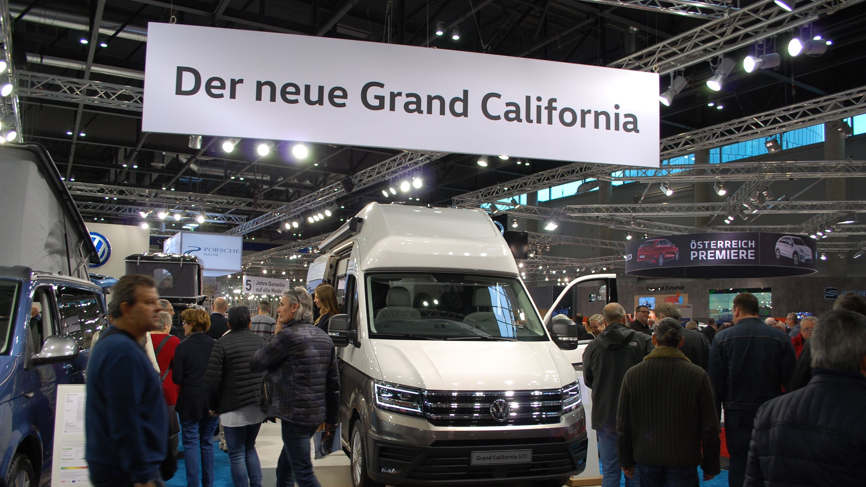 VW Grand California VAS 2019 Front