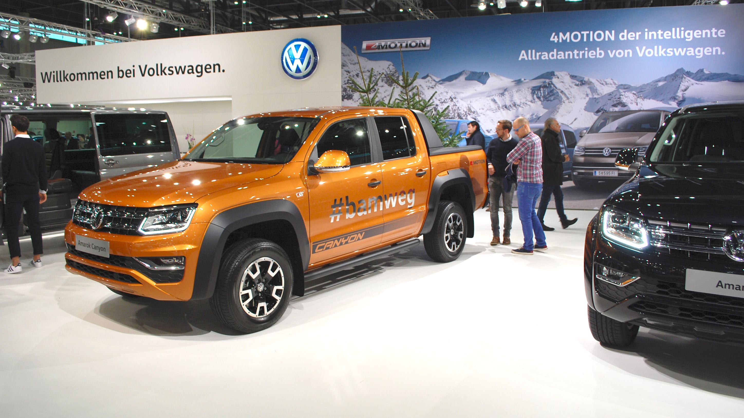VAS-2018-amarok-orange-bamweg-4motion-allrad-vw-volkswagen-nutzfahrzeuge-vienna-autoshow-2018