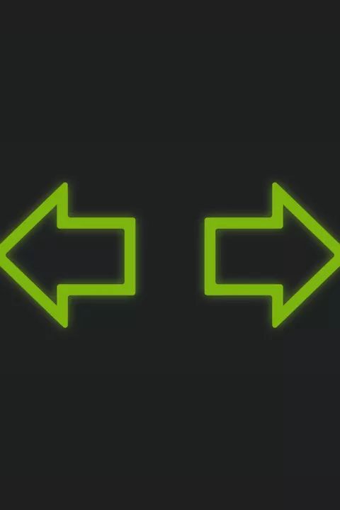 Grüne Kontrollleuchte Warnblinkanlage eingeschaltet