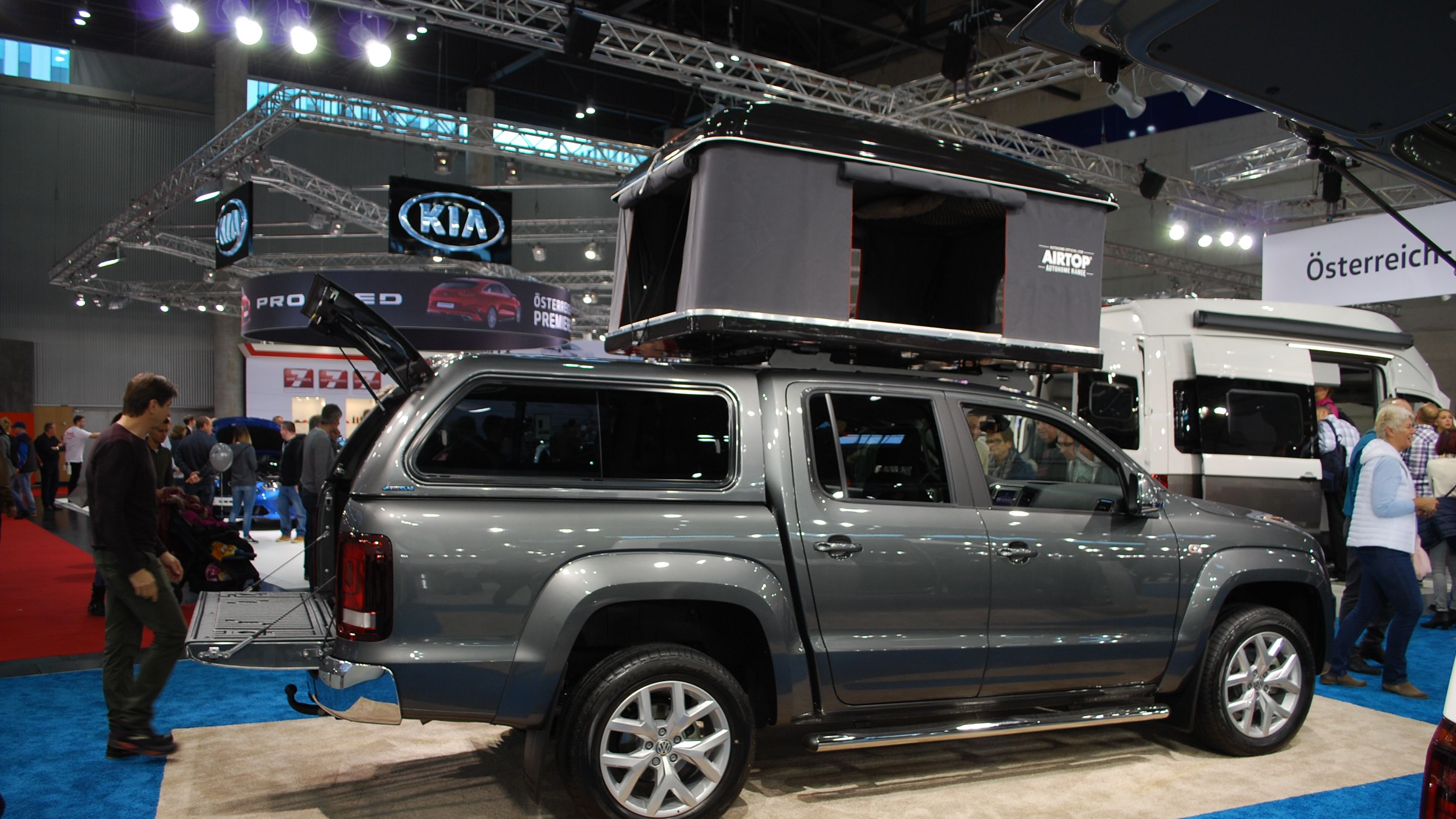 VW Amarok VAS 2019 Dachzelt grau