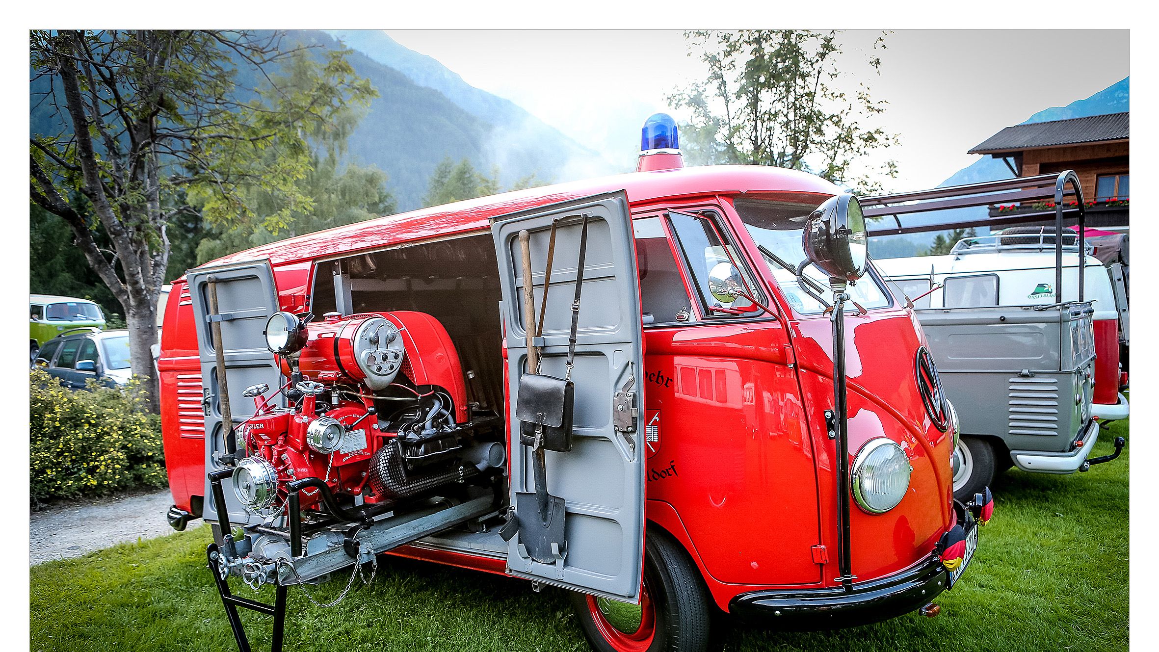 roter Bulli