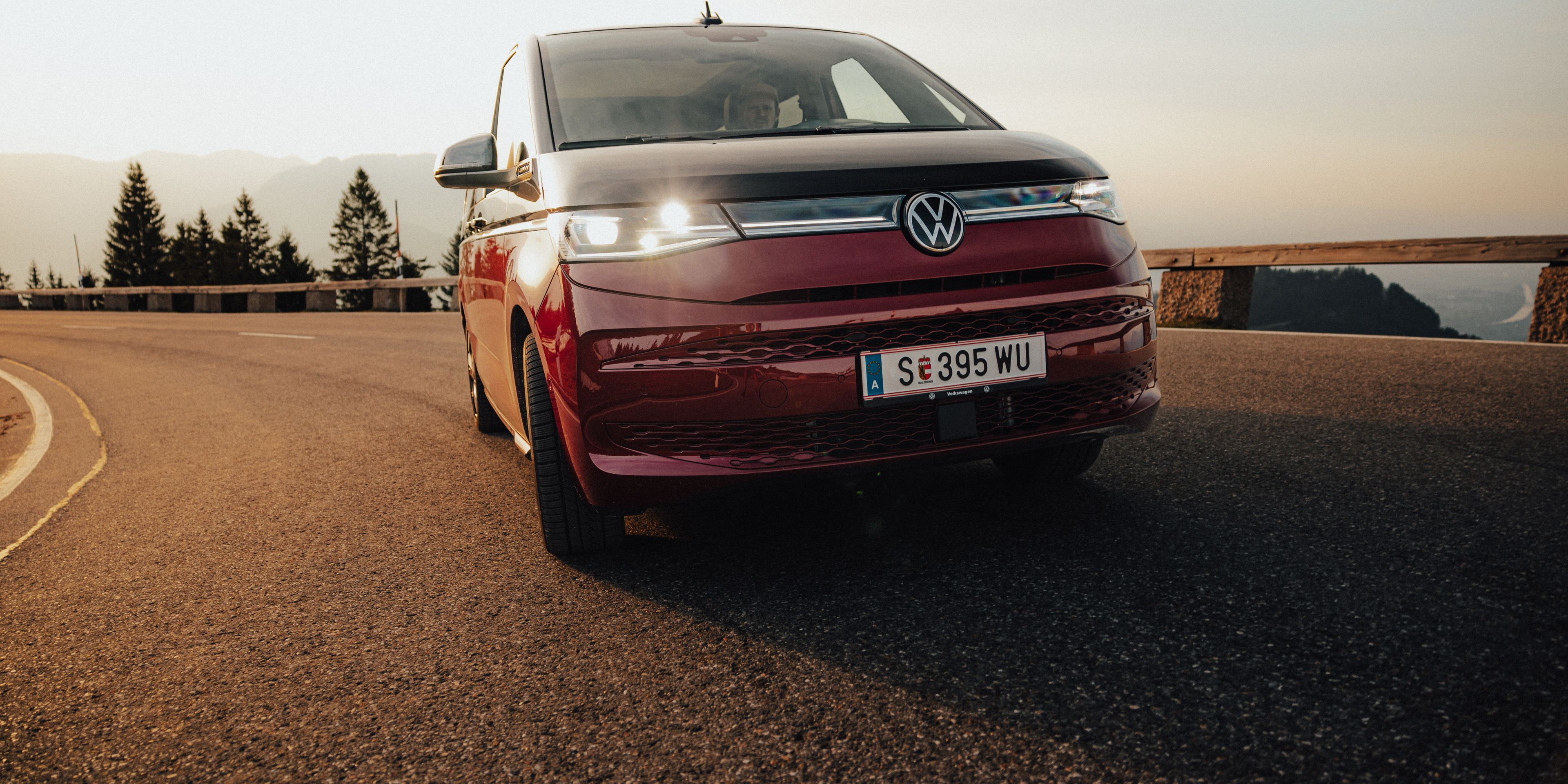 VW Multivan Modell vom vorne