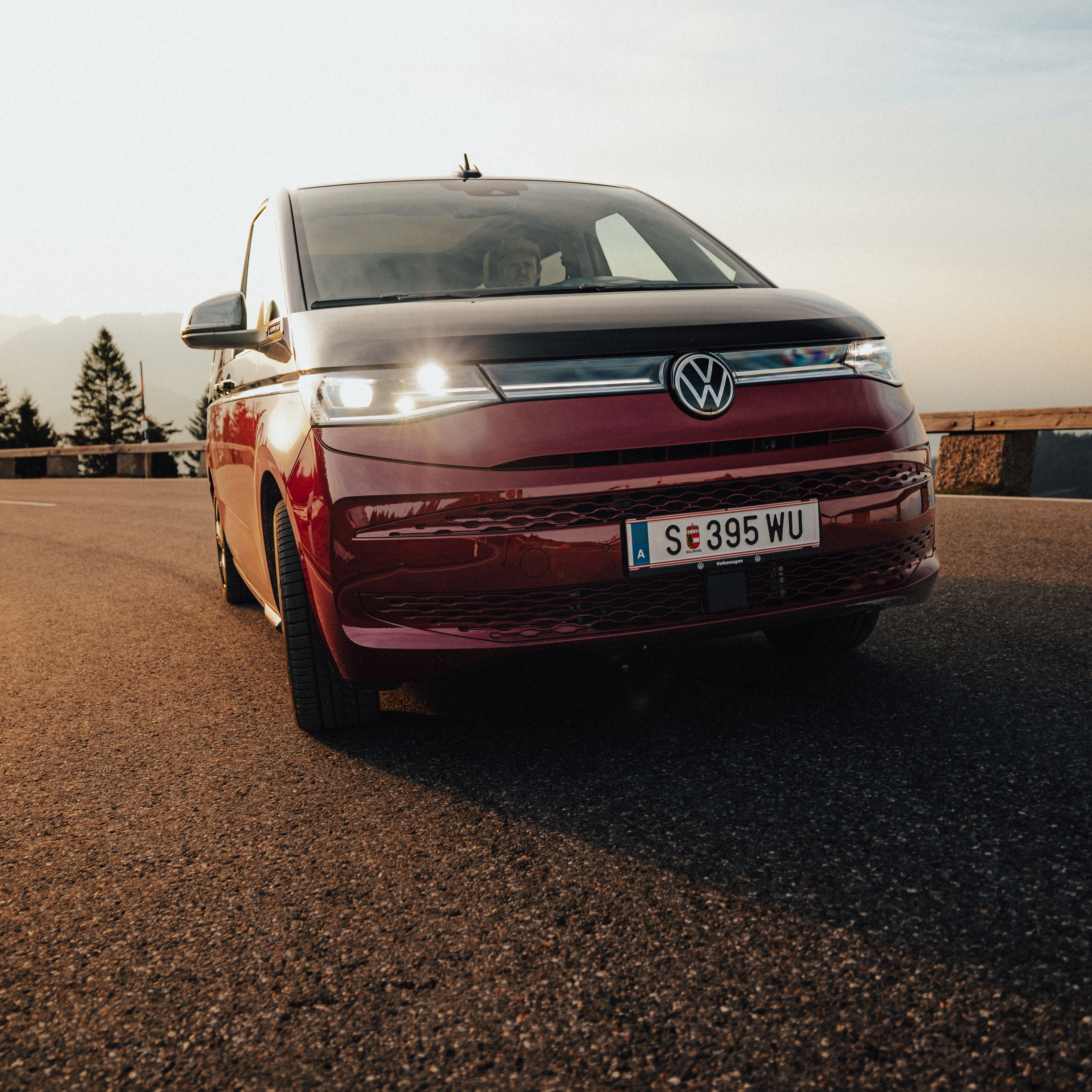 VW Multivan Modell vom vorne