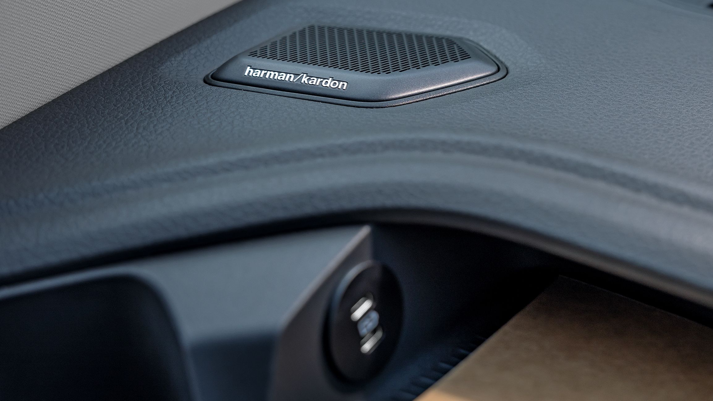 Caravelle Harman Kardon
