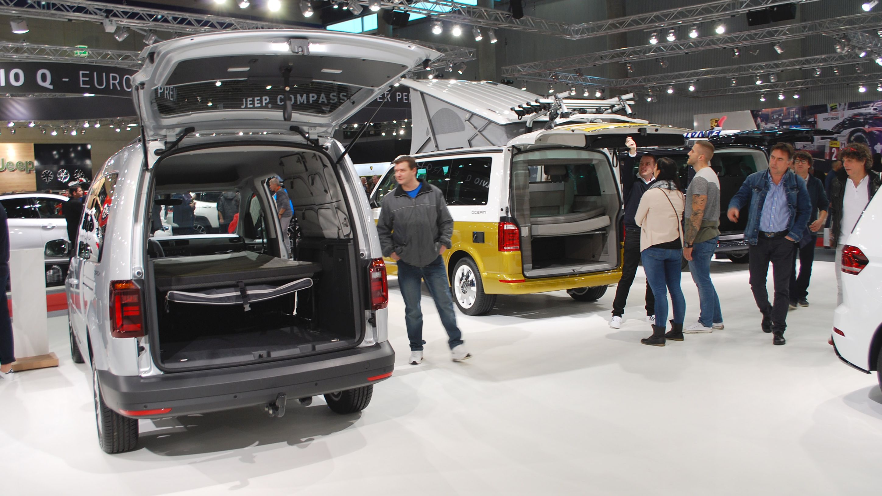 VAS-2018-nutzfahrzeuge-4motion-allrad-California-Ocean-gelb-weiß-aufstelldach-wohnmobil-vw-volkswagen-Caddy-beach-vienna-autoshow-2018