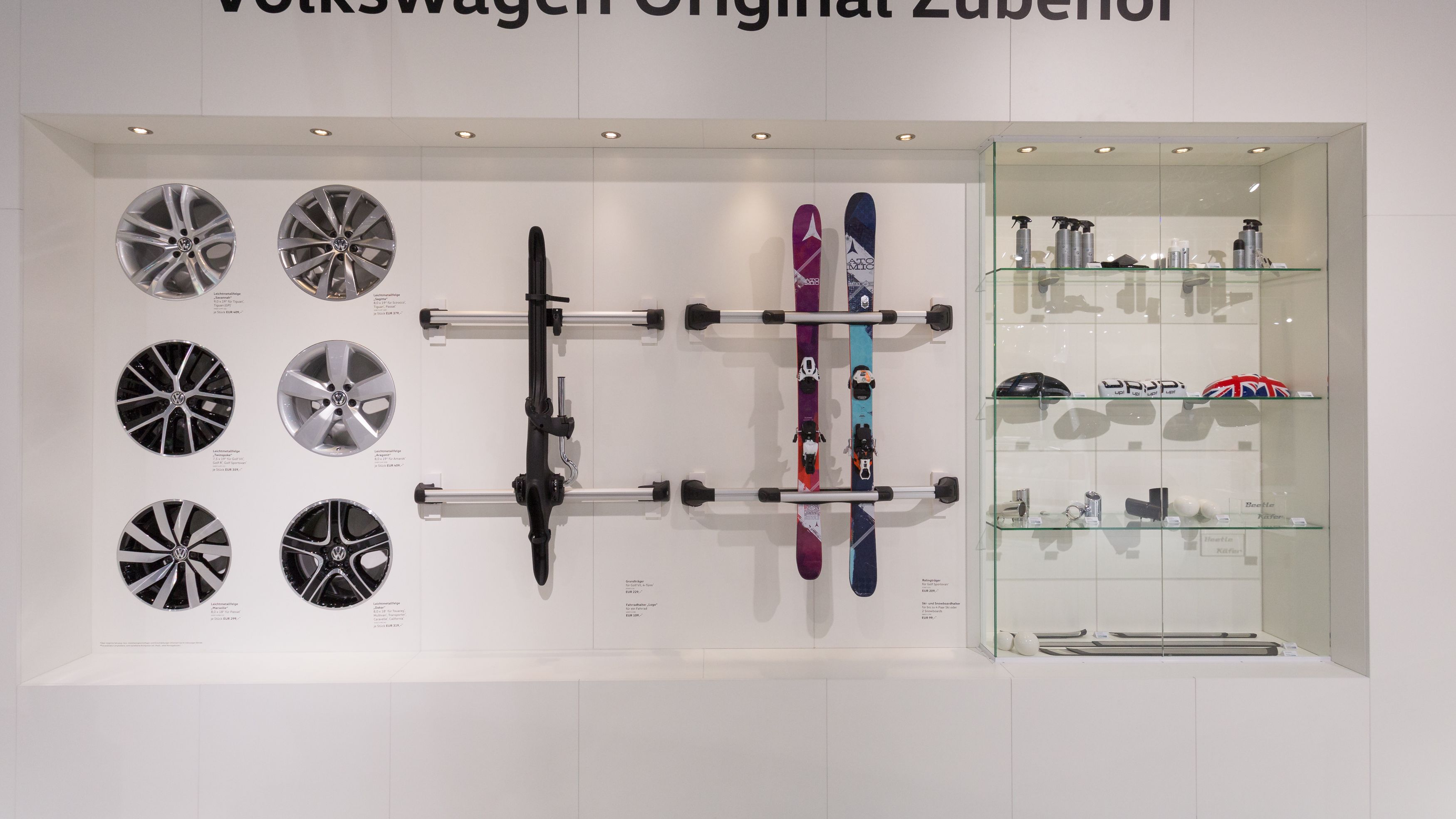 Volkswagen Original Zubehoer Felgen Vitrine
