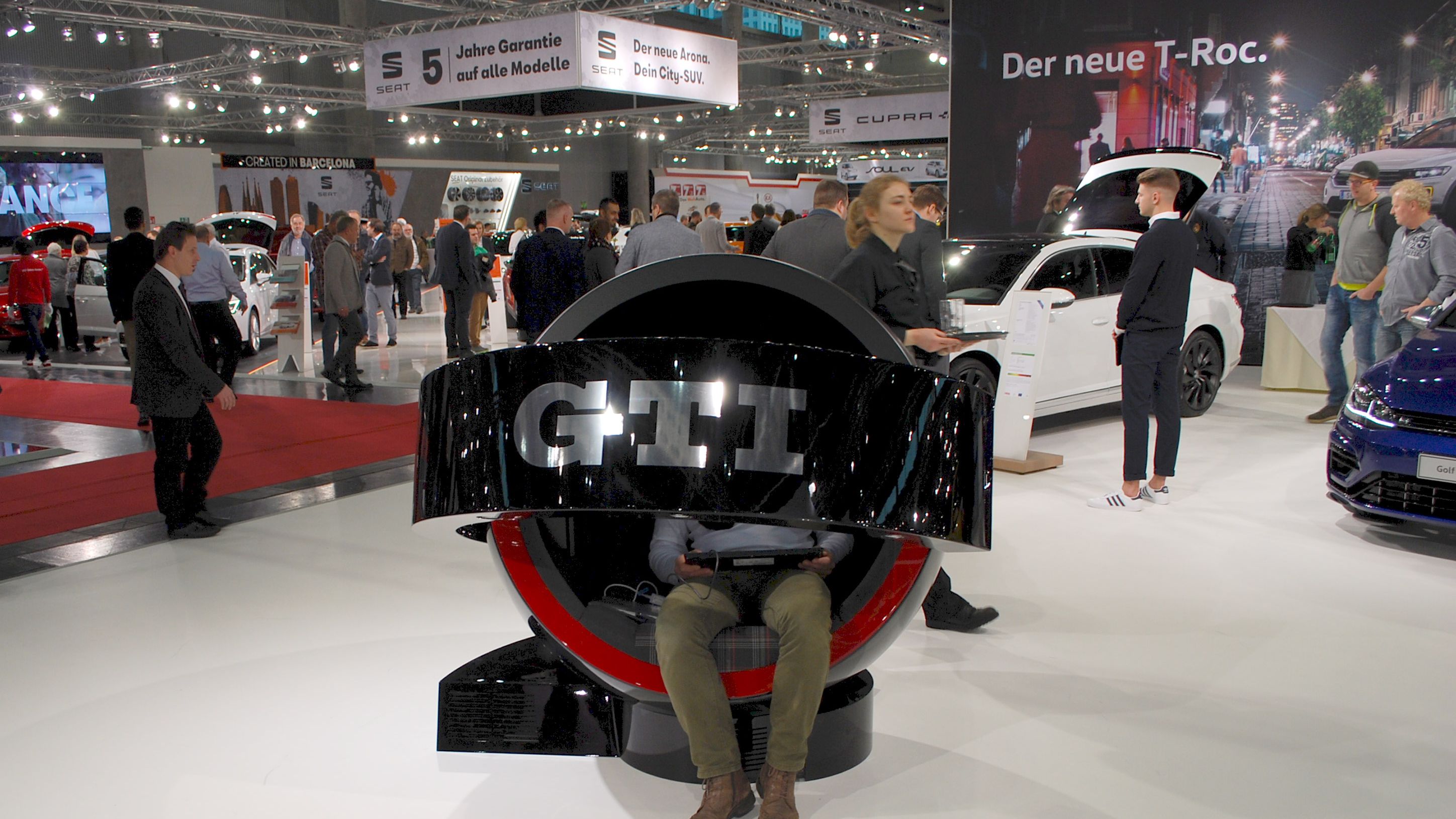 VAS-2018-volkswagen-vw-Globe-GTI