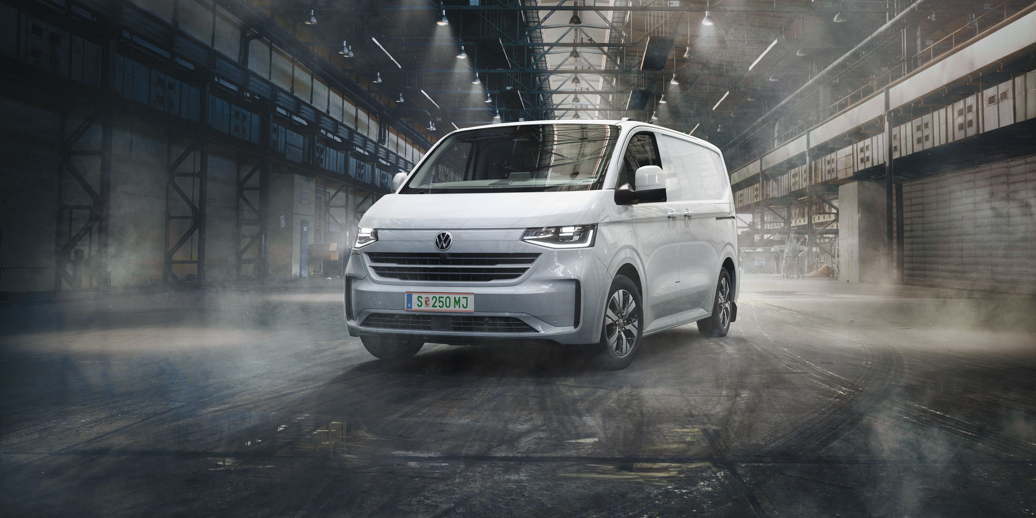 Der neue VW Transporter Kastenwagen in Halle